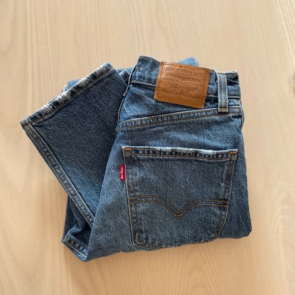 Levi's® Premium 70'S HIGH RISE SLIM STRAIGHT WOMEN'S JEANS, 24 - Picture 10 of 10